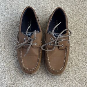 Boys Sperry Top-Sider white cap boat shoes, size 4